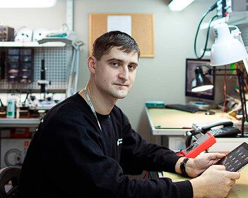 Мастер сервисного центра по ремонту техники Weissgauff